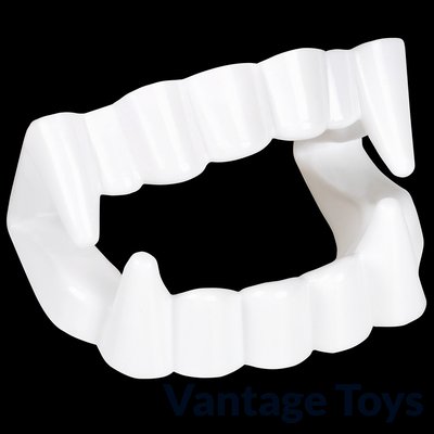 Scary Vampire Teeth